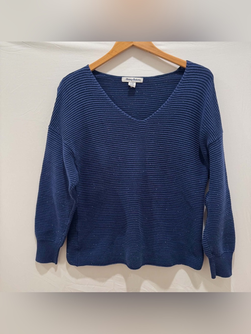 Tommy Bahama Women Bonita Sequin Navy Ribbed V-Neck knit Pullover Sweater L
